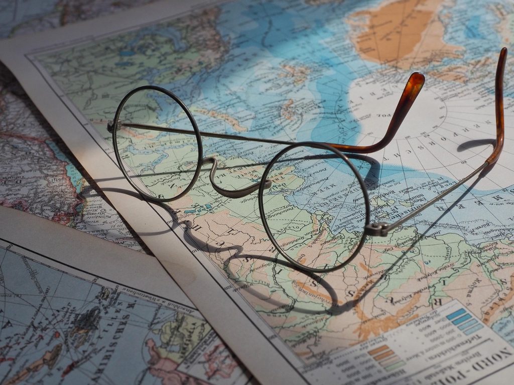 Traveler Planning Trip Online