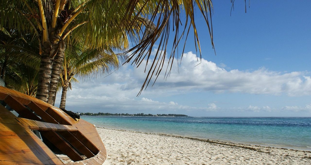 Mauritius honeymoon beach