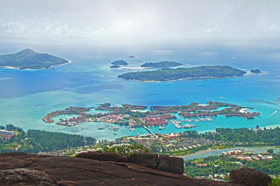 Seychelles travel – luxury island destination 2026